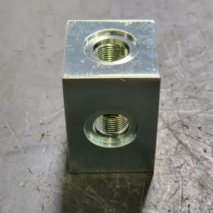 90 deg Adapter Block Tee 0030746 (Box 22)