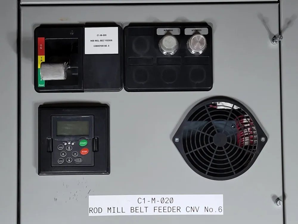 20 hp(VT), 600V, 3-Ph VFD SVX015A1-5A4N1 Bucket Freedom 2100 MCC Frame
