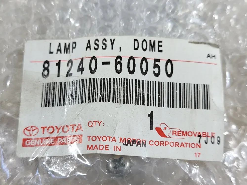 Dome Lamp Assembly 82140-60050