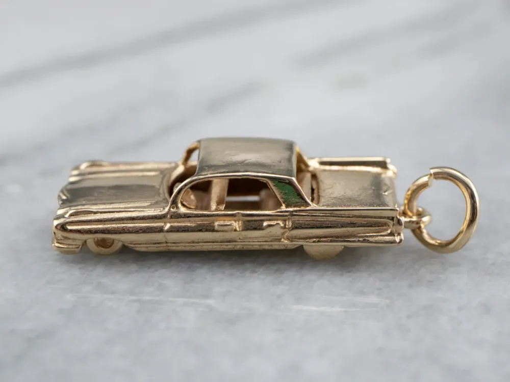 Vintage Cadillac Style Car Gouden Charm voor motoren zonder tussenkomst