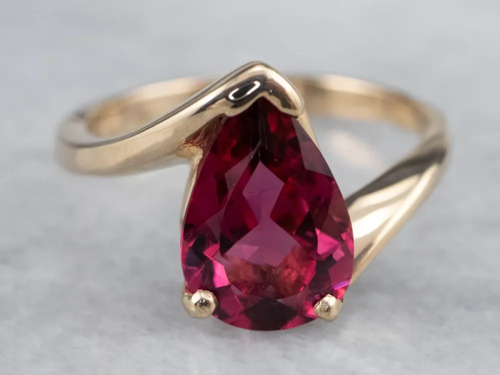 Teardrop Framboos Tourmaline Bypass Ring