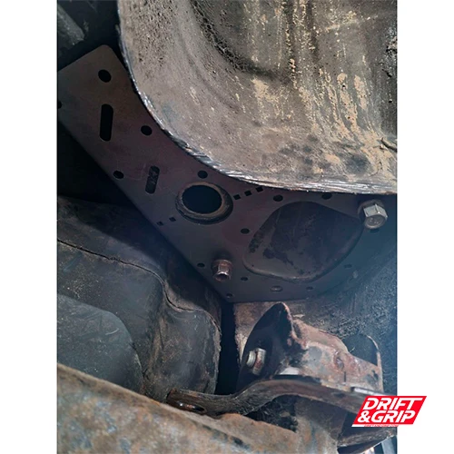 REFUERZO SOPORTE BRAZO TRASERO BMW E46 PRO V2 voor off-road gebruik