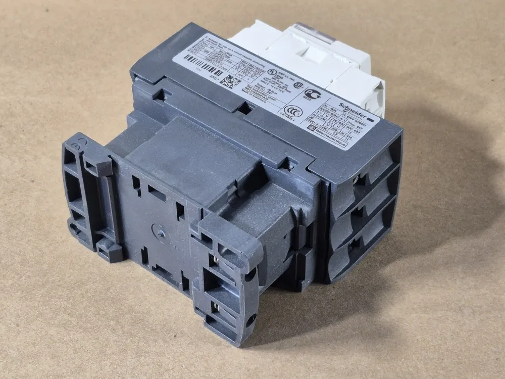 25 Amp, 3 Pole, 1NO + 1NC, 120 VAC Coil Contactor LC1D25G7 met 2 jaar garantie