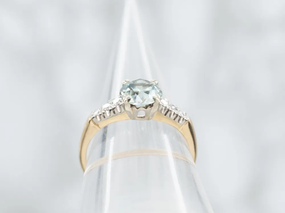 1950s Zeeblauw Zircon and Diamond Two Tone Ring zwarte poedercoating