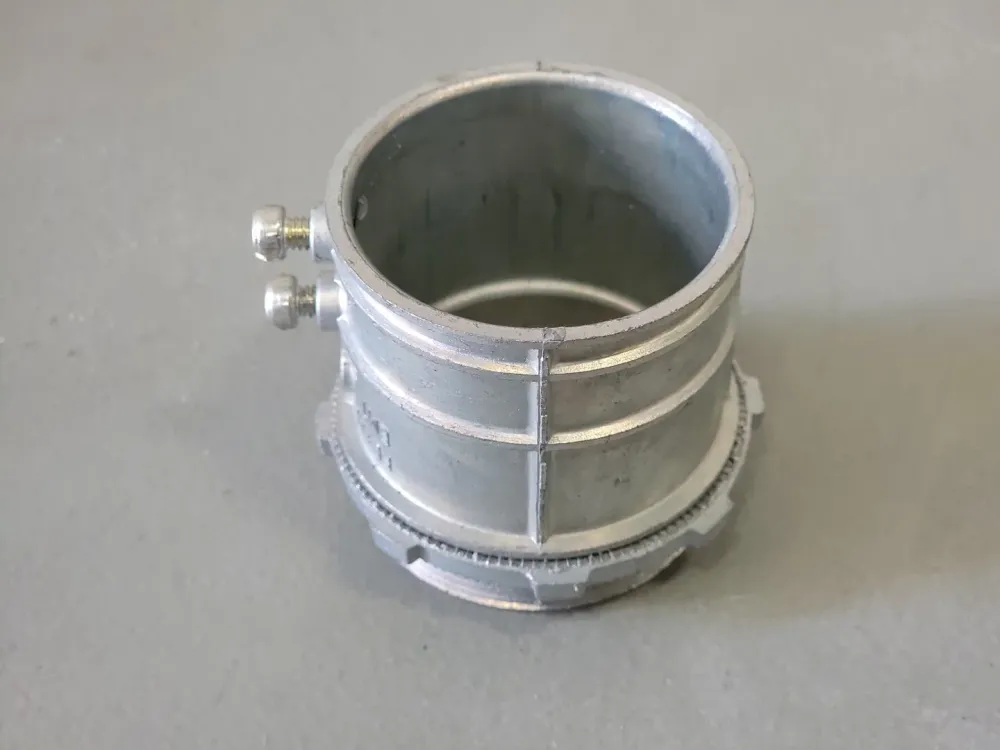 2" EMT Set Screw Connector 235-DC4 (Box 10) voor terreinvoertuigen