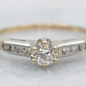Ophangingsarm Two Tone Old Mine Cut Diamond Engagement Ring