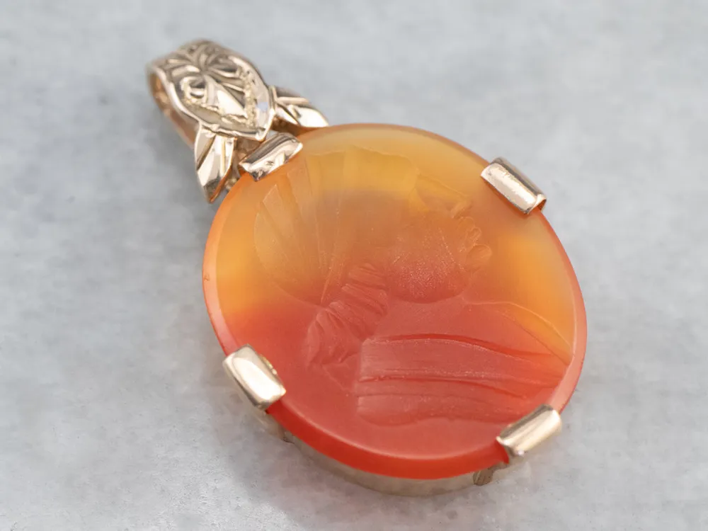 Carnelian Intaglio Verguld Pendant