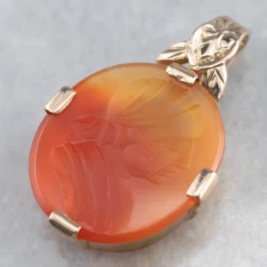 Carnelian Intaglio Verguld Pendant