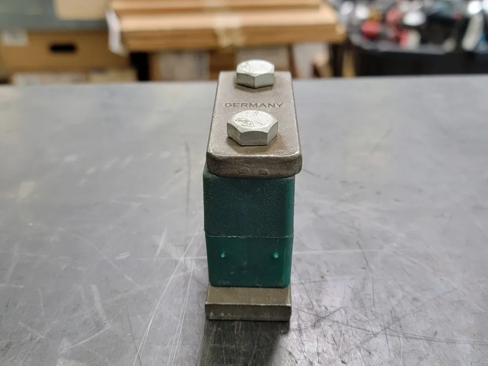 Individueel Heavy Duty Assembly Pipe Clamp 29.2mm Hole (Bag 7) met geluiddemper