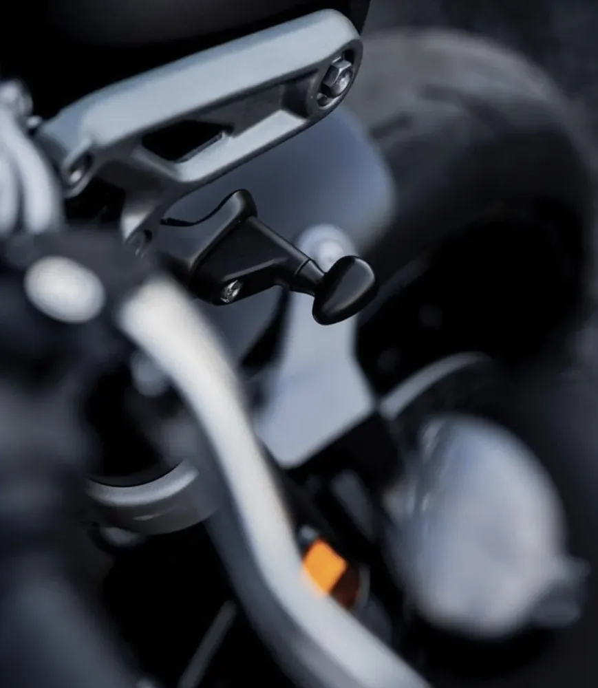 Turn Signal Mounts 8 mm Koolzwart Fronts Triumph 400