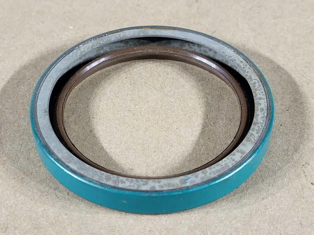Oil Seal 1 Lip Spring Type, 2.5"ID x 3.256"OD x 0.438"W, CR 24914