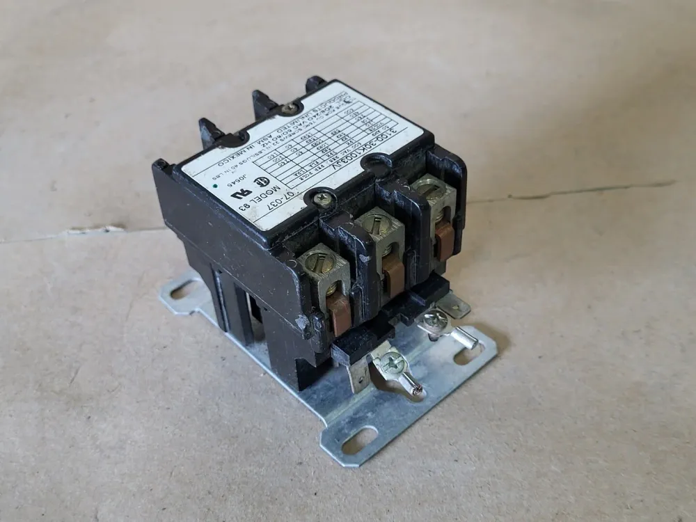 50 Amp, 208/240V Coil, Contactor 3100-30K1003JV