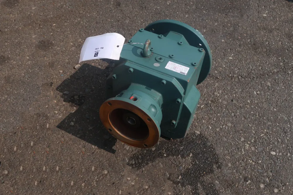 88.59:1 Ratio, 2.22 Hp Gear Reducer HF683CN140TC