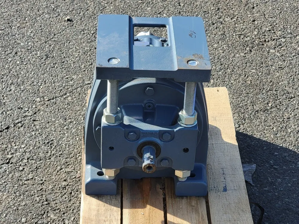 23.40:1 Ratio Gear Reducer R87 AD3/P