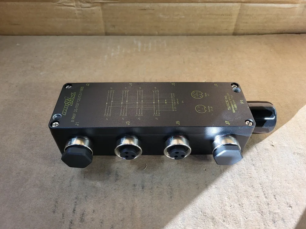 Breakout Box R4265235