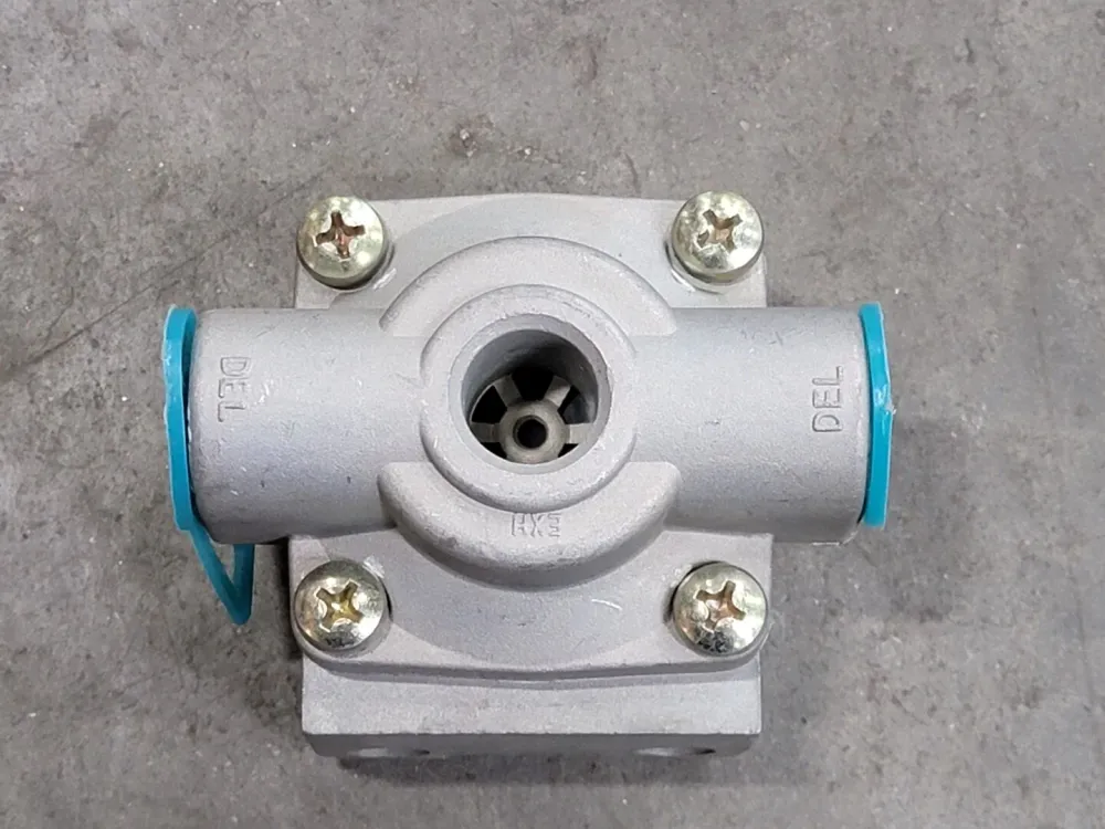 Pneumatic QR-1 Brake Rap Release Valve 229859, 3/8" NPTF