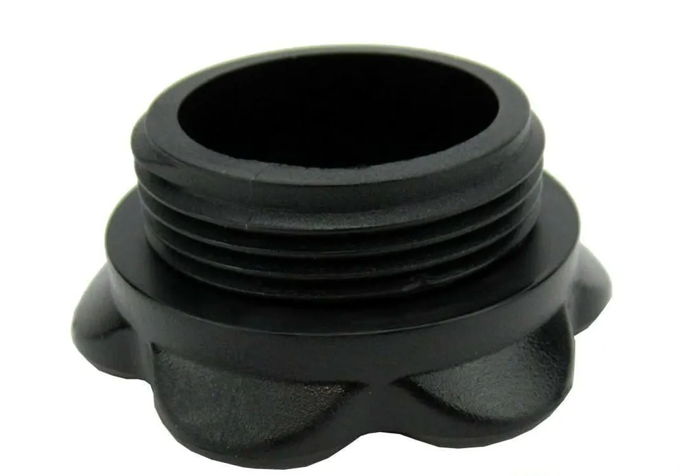 Bugs & Tar Removal Volvo Penta MD2030 Oil Filler Cap (21311518)