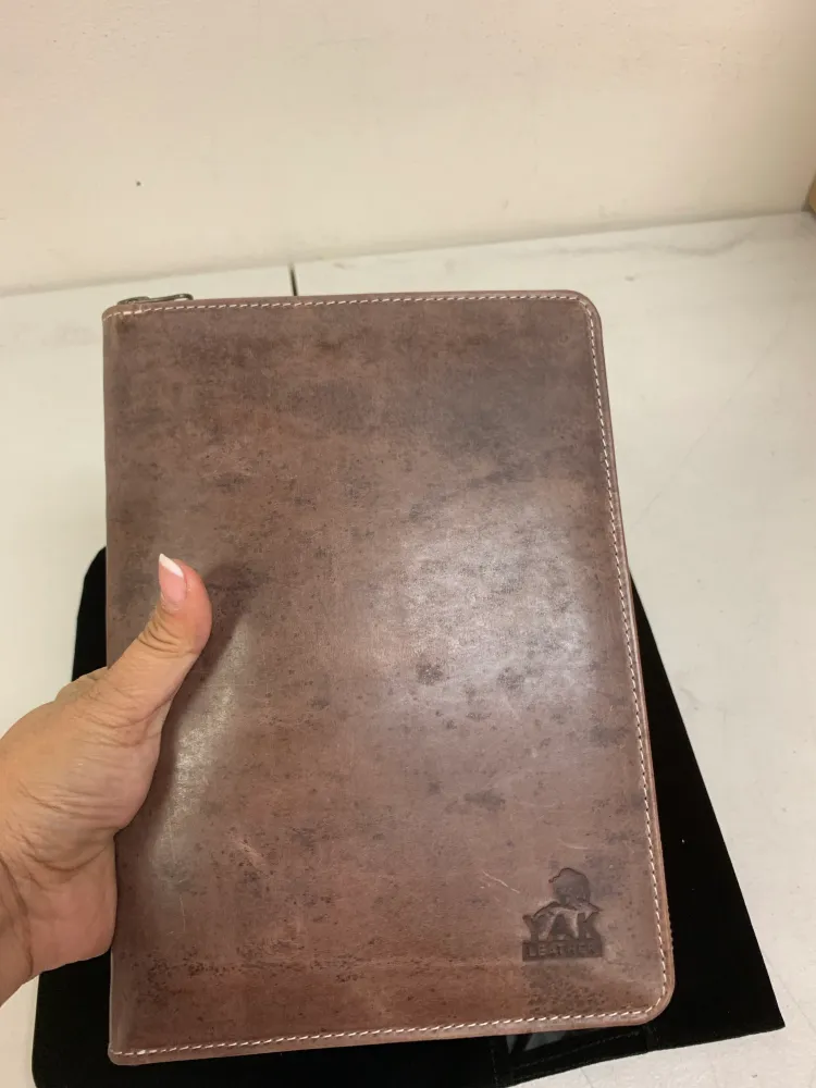 Pen Boutique Yak Natuurleer A5 Zipped Folio - Crazy Horse Chocolate