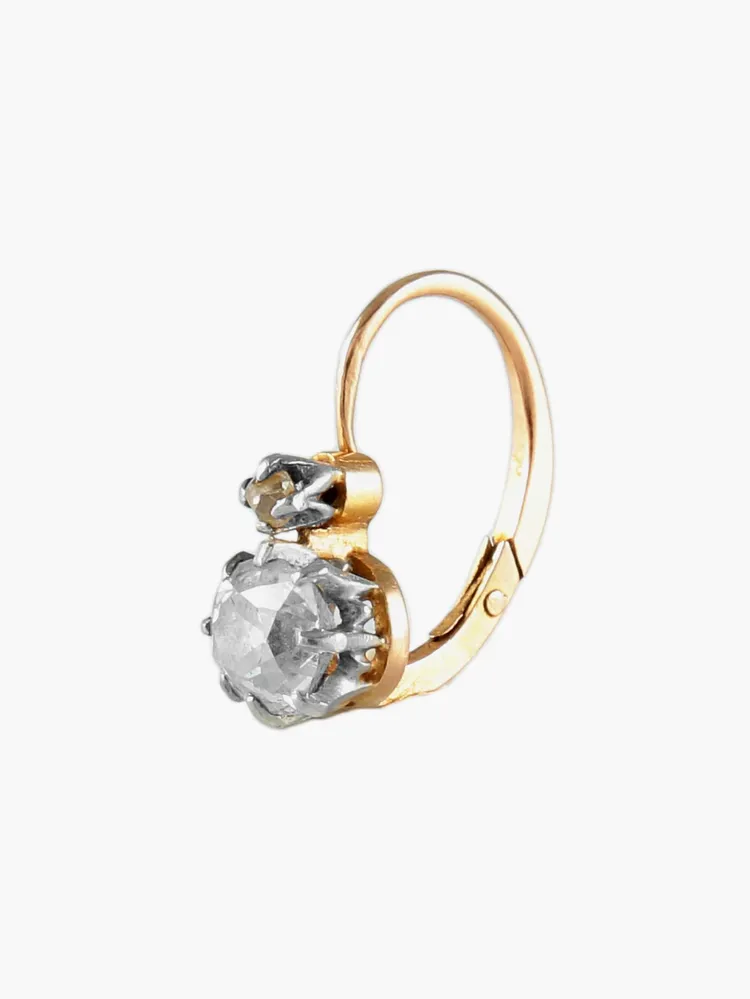 GOUD & DIAMOND “SLEEPING” EARRINGS