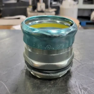 3" EMT Raintight Compression Connector met bovenste bevestiging