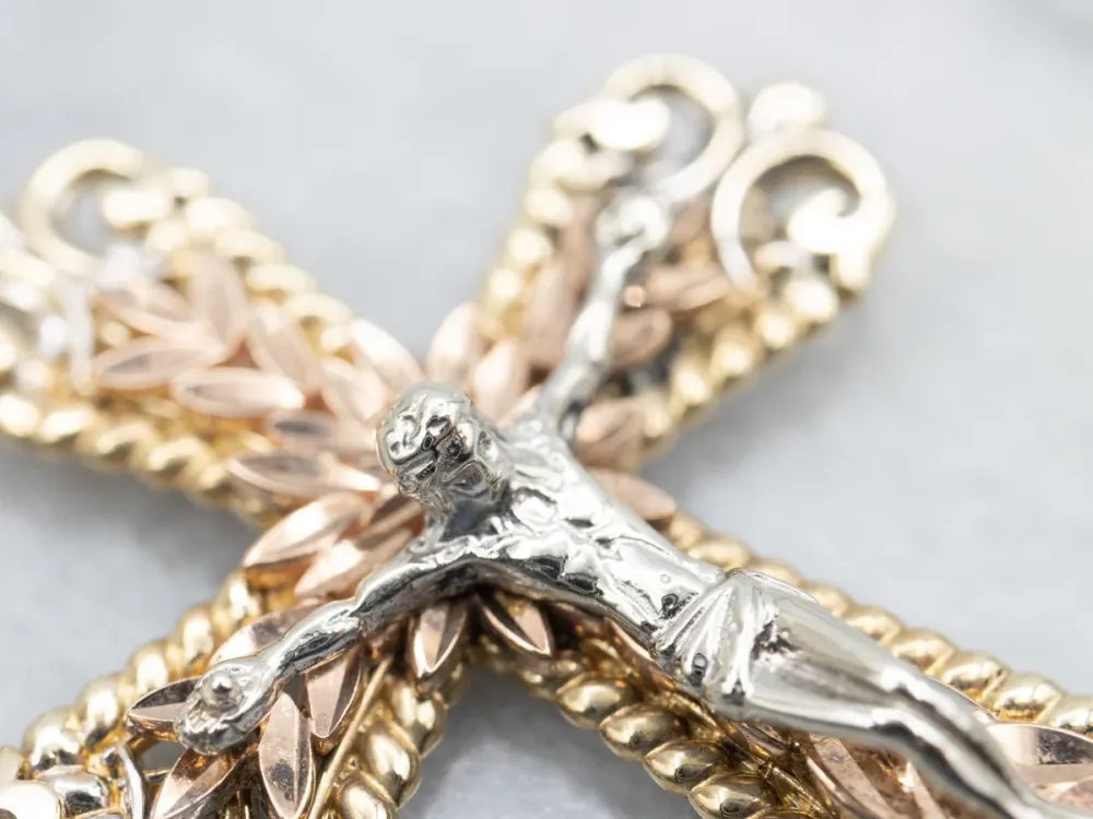 Ornate Tri Color Verguld Crucifix Pendant