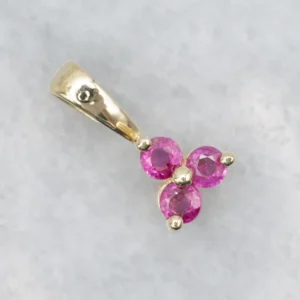 Triple Ruby Yellow Goud Pendant