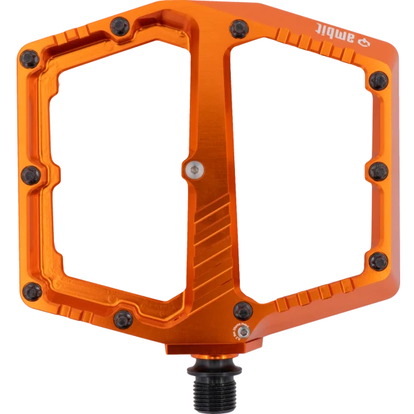 AMBIT BREACH Klein Oranje platte pedalen