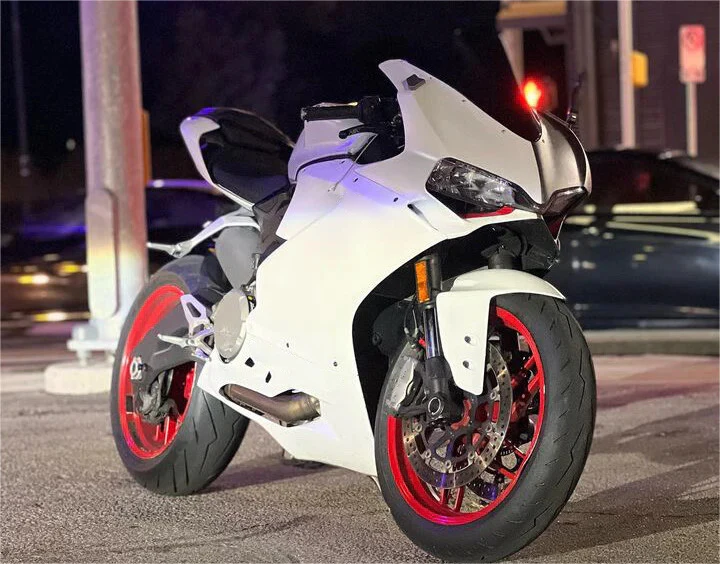 Amotopart 2015-2020 Ducati 959 Gray White Fairing Kit