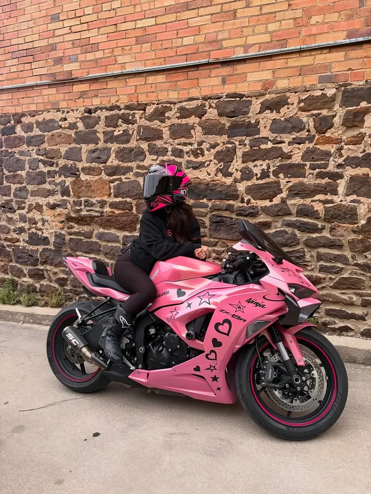Amotopart 2024-2026 Kawasaki ZX-6R roze kameleon kuipset