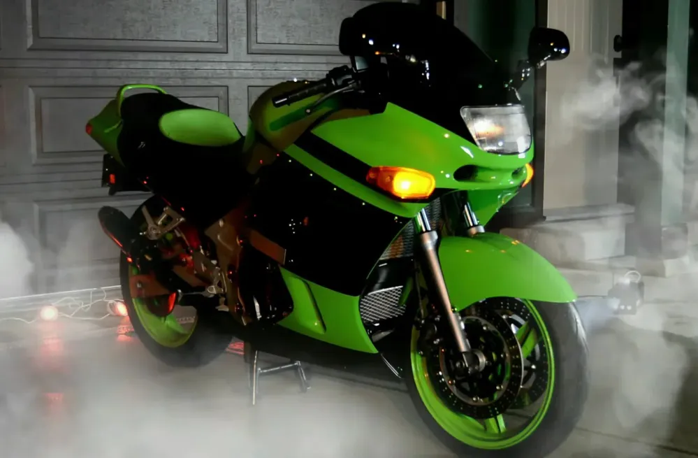 Amotopart Kawasaki 1993-2007 ZZR400 & 1998-2003 ZZR600 groen-zwarte kuipset