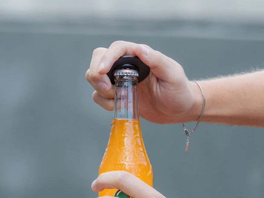 QUAD LOCK mag phone ring/stand & bottle opener