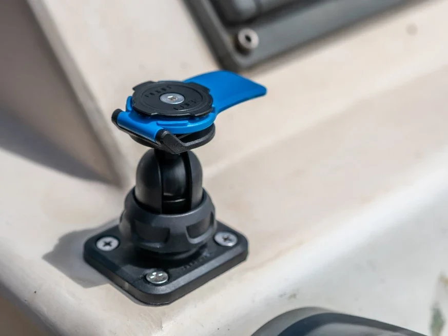 QUAD LOCK single pivot