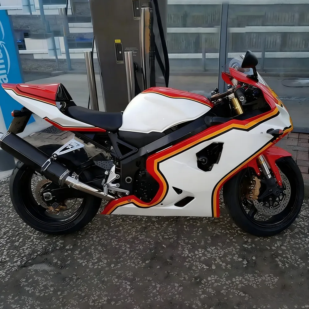 Amotopart Suzuki 2004-2005 GSXR 600/750 Roodgele witte kuipkit