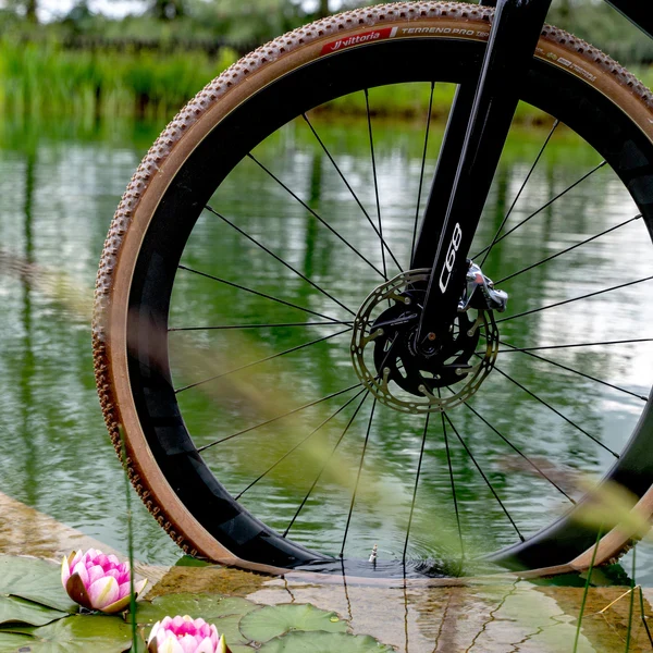 VITTORIA TERRENO PRO T60 Mixed Gravel Race 700x40c Tubeless Ready Zacht Bruin band