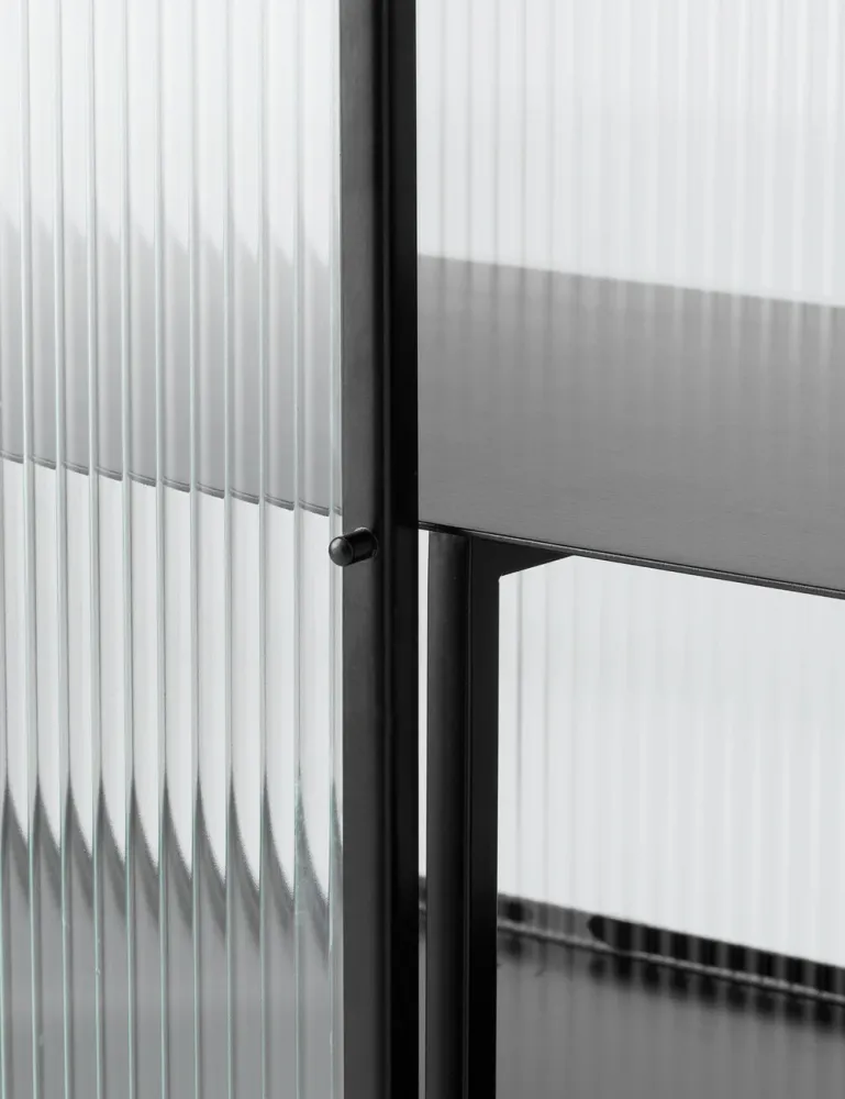 HAZE SIDEBOARD REEDED KOOLZWART