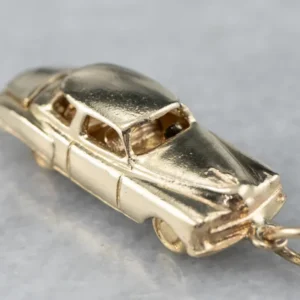 Gasdruk schokdemper Vintage Car Goud Charm Pendant