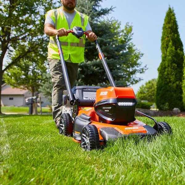 Echo DLM-2100SPBT 56V 21 . Self-Propelled Lawn Mower