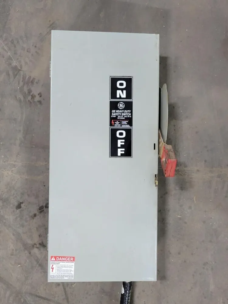Heavy Duty Safety Switch 60 Amp 600 VAC Max. 50 hp