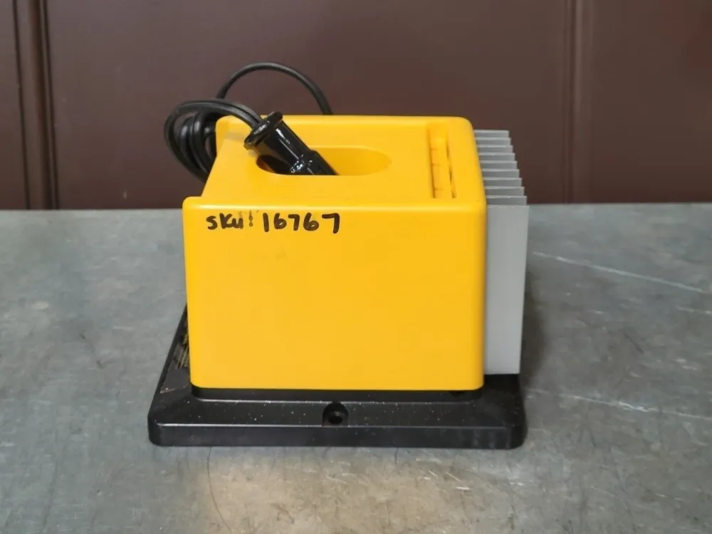 Industrieel Sterk Heavy Duty Automotive Charger D9105-04