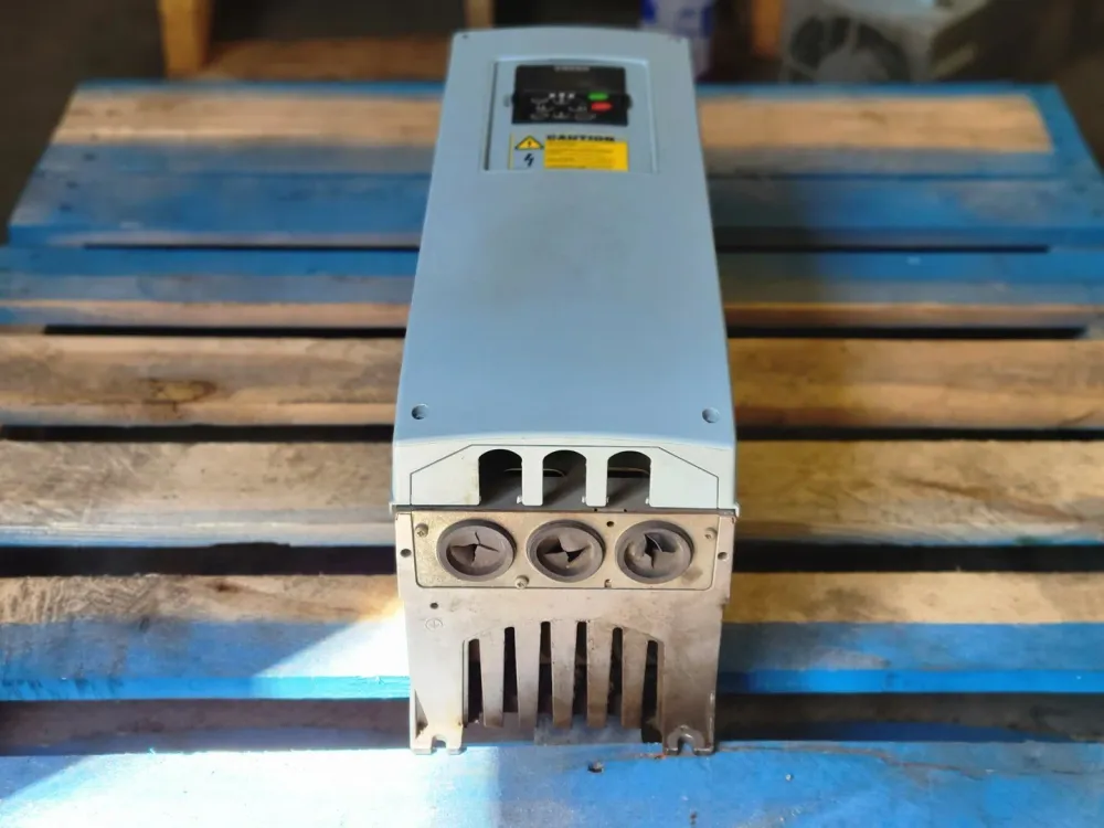 PA002762L0SSV 690V 27A 3-Phase AC Drive Motor Control voor Vrachtwagens